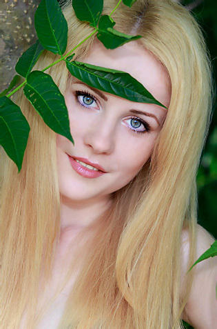 Young Fresh Blonde Fay Love In Green 