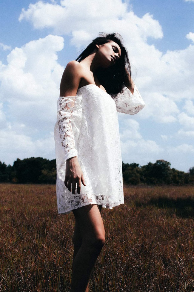 Beautiful Model Hailey Outland 11