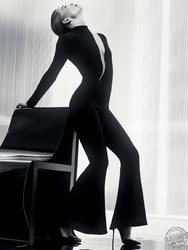 Blonde Beauty Lea Seydoux 12