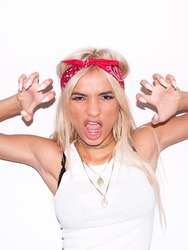 Pia Mia Perez 02