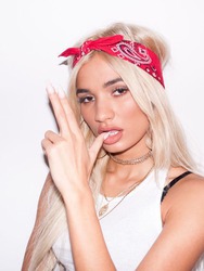 Pia Mia Perez 03