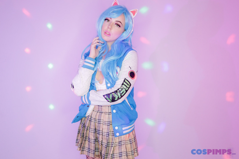 Music Makes Me Horny 00