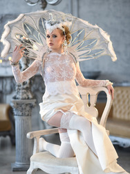 Ice Queen Angelika D 00