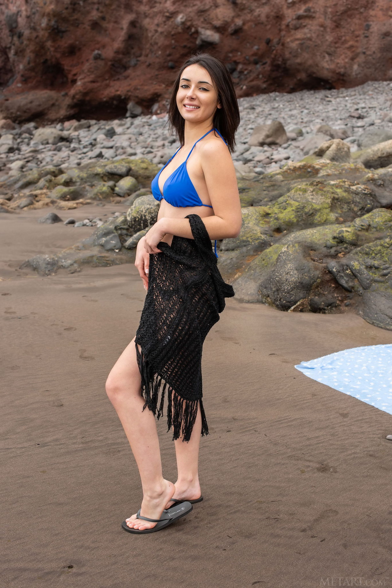 Presenting Dionisia 04