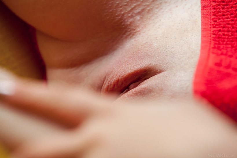 Cute brunette Jasmina enjoys her afternoon coffee and cake much more when she's naked 10