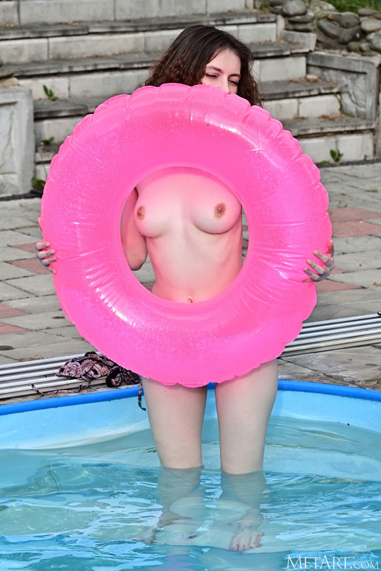 Presenting Julia Jacobs 07