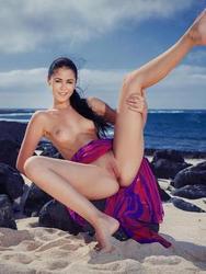 Lovely And Gorgeous Brunette Girl Macy B