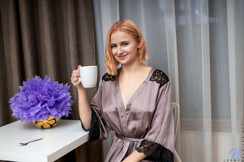 Morning Masturbation 00