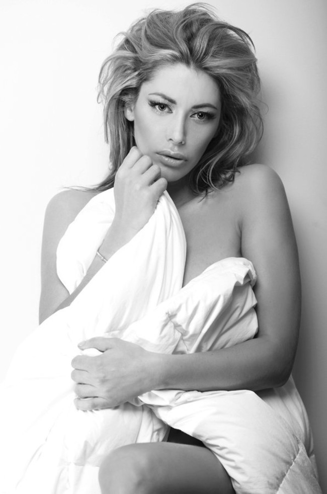 Playboy Babe Gosia Glaser 01
