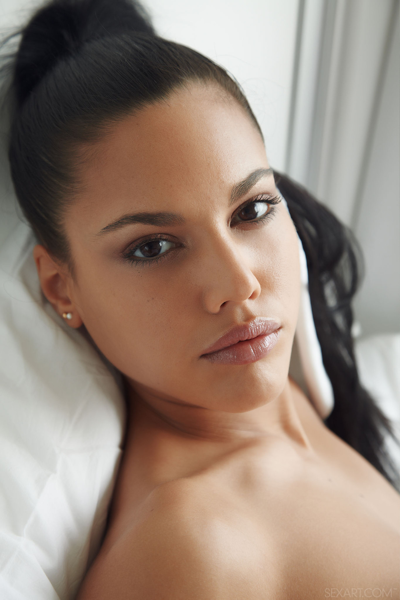 Horny Spanish Senorita Apolonia 08