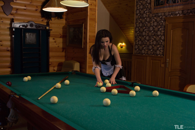 Game Room 01