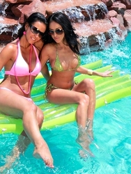 Glamour Latina Lesbians 00